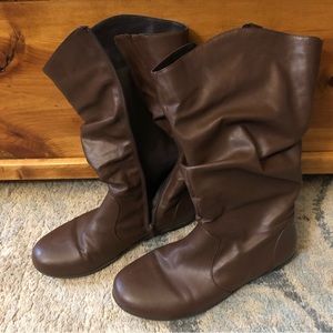 Women’s size 8.5 wide width (8.5ww) calf boot faux leather
